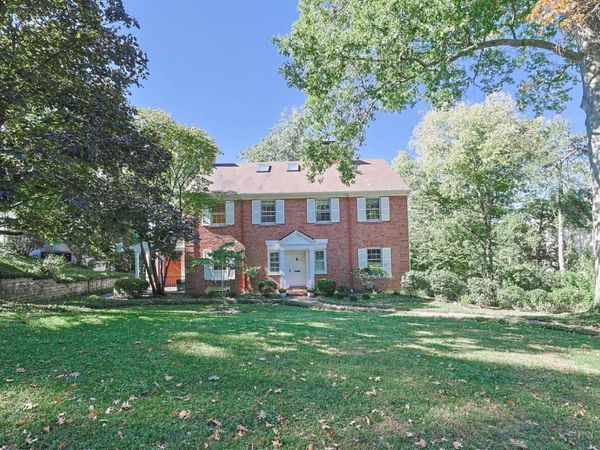 11 Weebetook Lane, Cincinnati, OH 45208