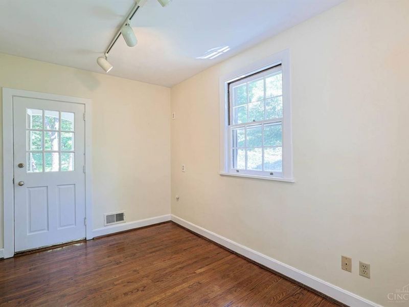 11 Weebetook Lane, Cincinnati, OH 45208 Photo 22