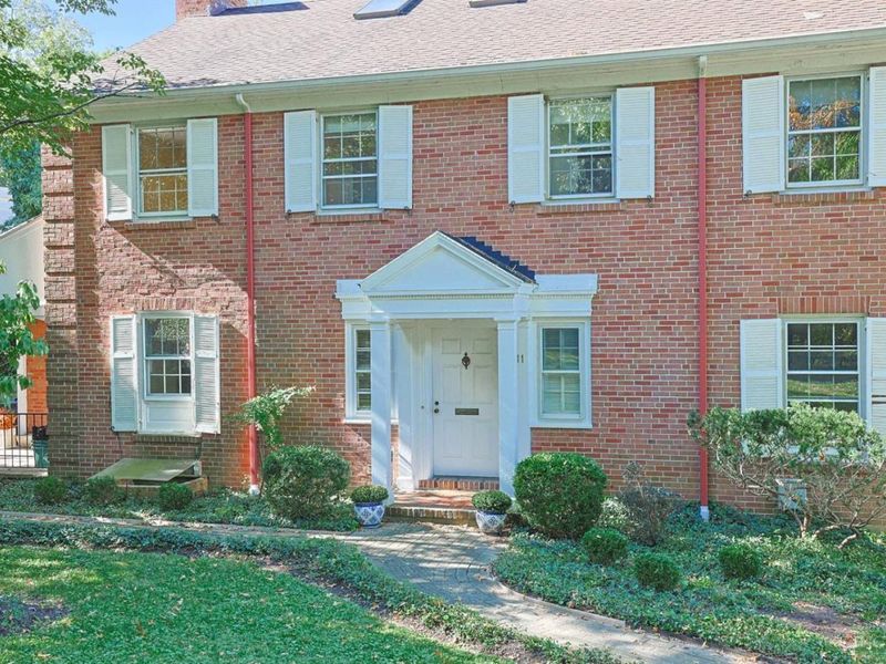 11 Weebetook Lane, Cincinnati, OH 45208 Photo 3
