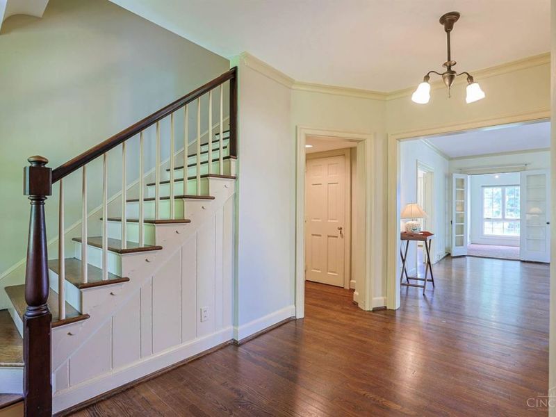 11 Weebetook Lane, Cincinnati, OH 45208 Photo 5