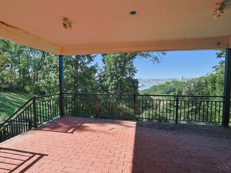 11 Weebetook Lane, Cincinnati, OH 45208 Photo 59