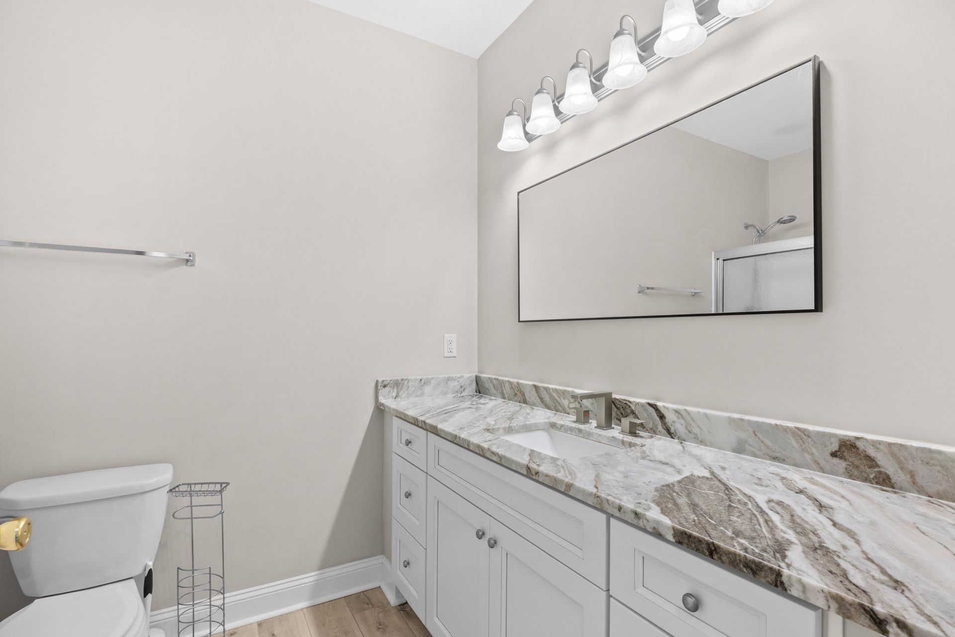 230 Portsmith Dr. Photo 31