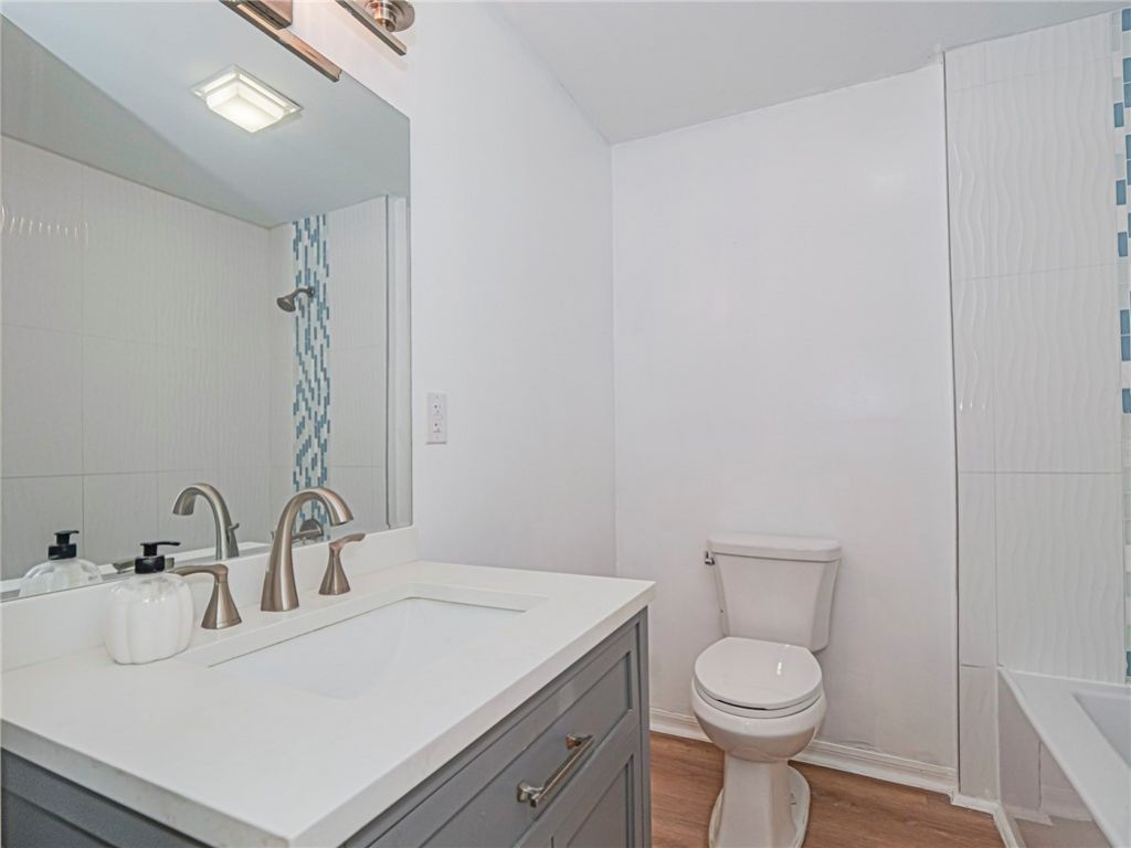 141 Ablett Terrace , Sebastian, FL 32958 Photo