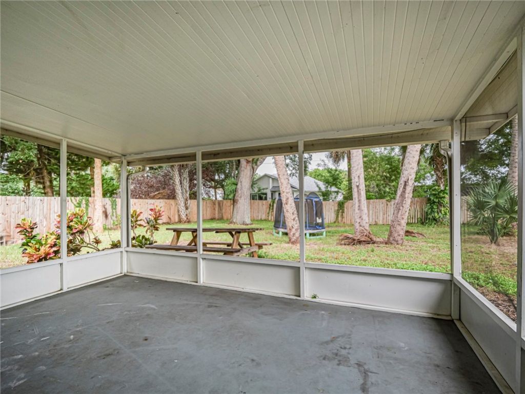 141 Ablett Terrace , Sebastian, FL 32958 Photo