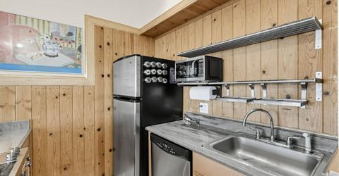 340 Quaking Aspen Lane, Unit B, Stateline, NV 89449 Photo
