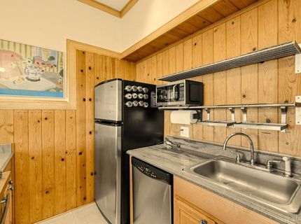 340 Quaking Aspen Lane, Unit B, Stateline, NV 89449 Photo