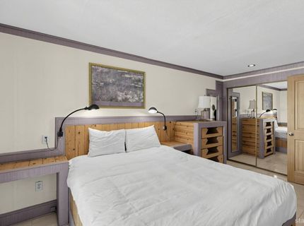 340 Quaking Aspen Lane, Unit B, Stateline, NV 89449 Photo
