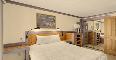 340 Quaking Aspen Lane, Unit B, Stateline, NV 89449 Photo