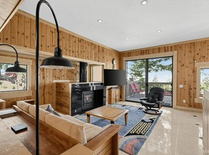 340 Quaking Aspen Lane, Unit B, Stateline, NV 89449 Photo