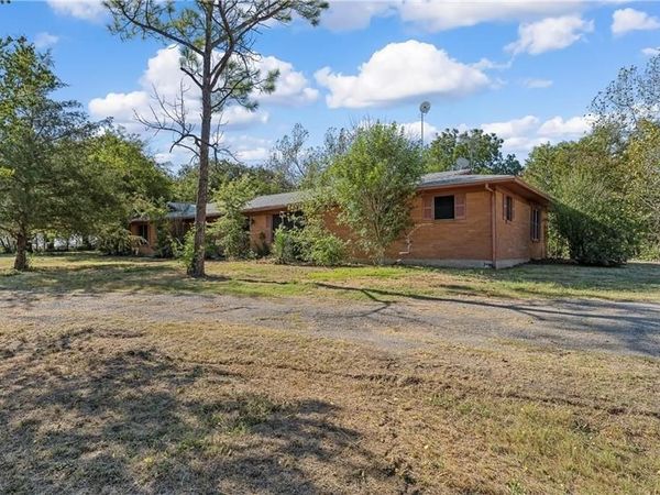 4961 State Highway 6, Riesel, TX 76682