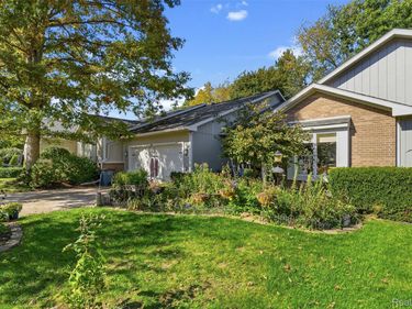 5553 Hickory Circle, Mt Morris Township, Mi 48433