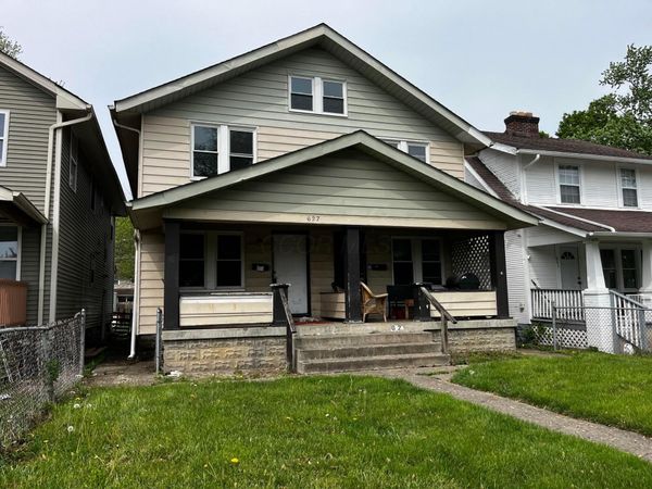 627 S Burgess Avenue , Columbus, OH 43204