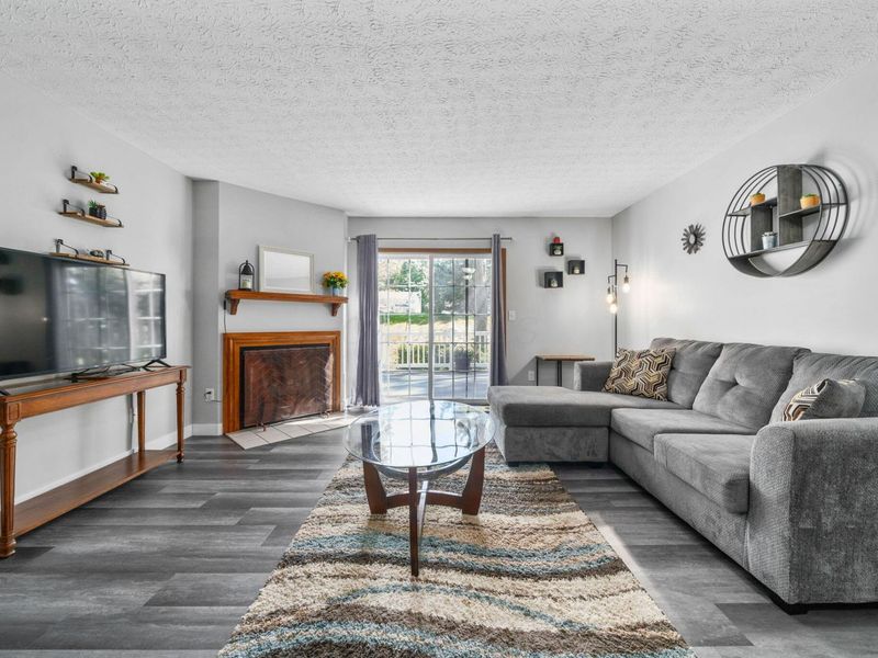190 Glenkirk Drive , Unit 101B, Blacklick, OH 43004 Photo 10
