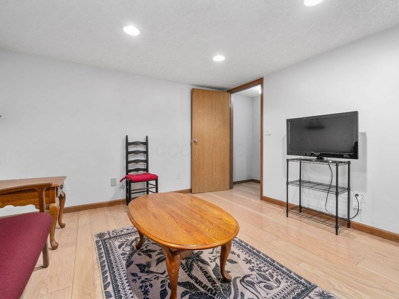 190 Glenkirk Drive , Unit 101B, Blacklick, OH 43004 Photo 22