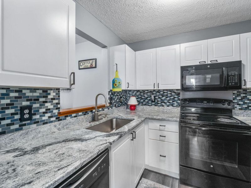 190 Glenkirk Drive , Unit 101B, Blacklick, OH 43004 Photo 4