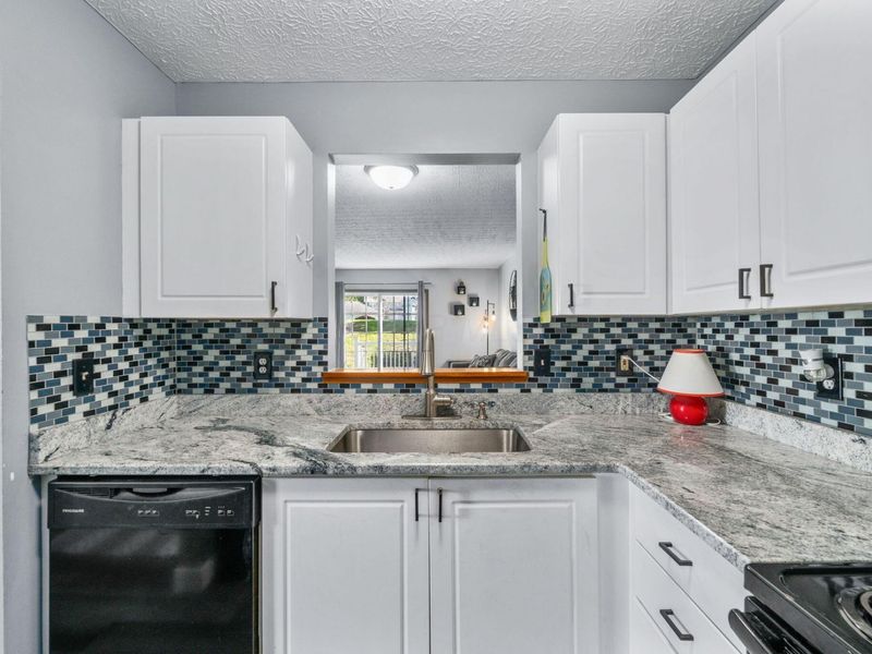 190 Glenkirk Drive , Unit 101B, Blacklick, OH 43004 Photo 5