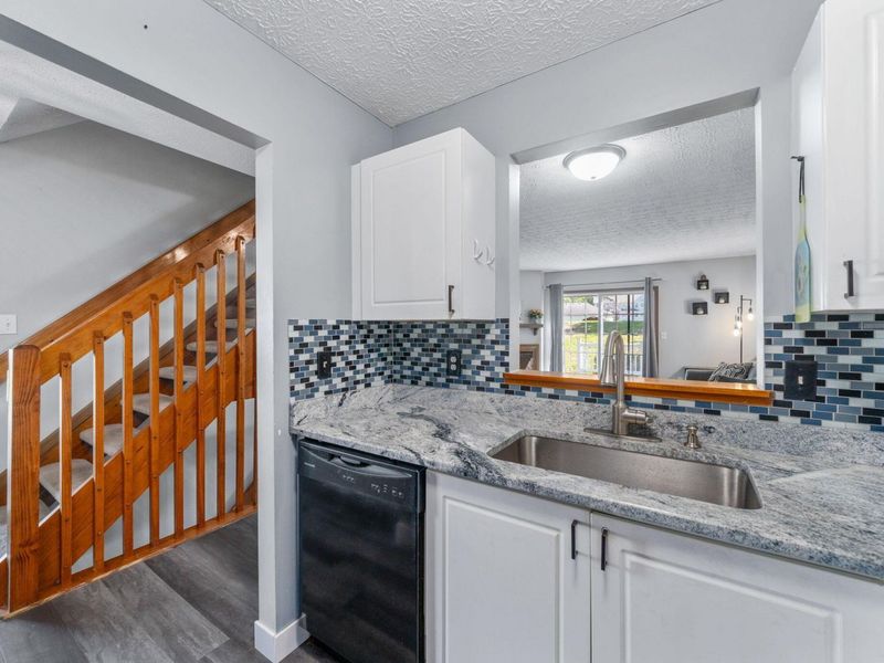 190 Glenkirk Drive , Unit 101B, Blacklick, OH 43004 Photo 7