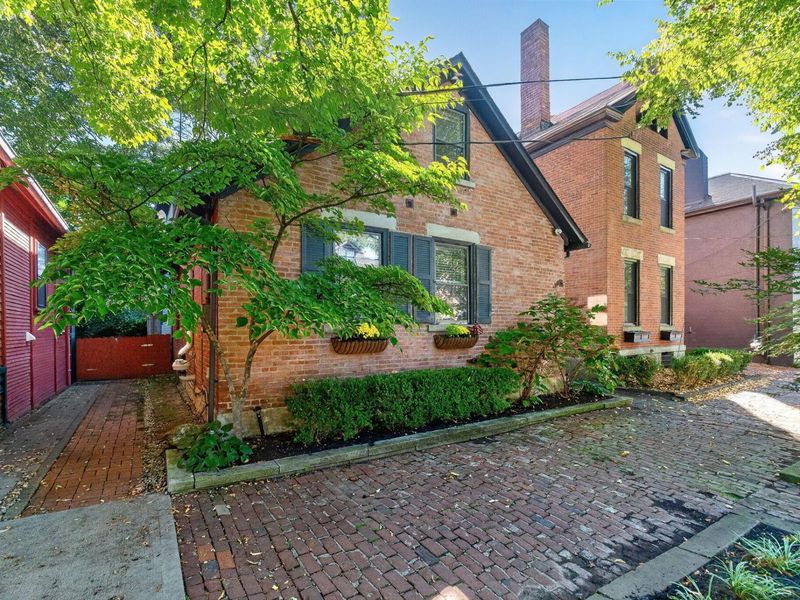 752 City Park Avenue, Columbus, OH 43206 Photo 3