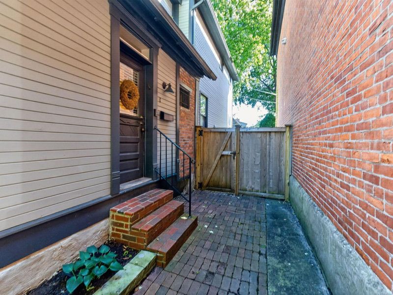 752 City Park Avenue, Columbus, OH 43206 Photo 6