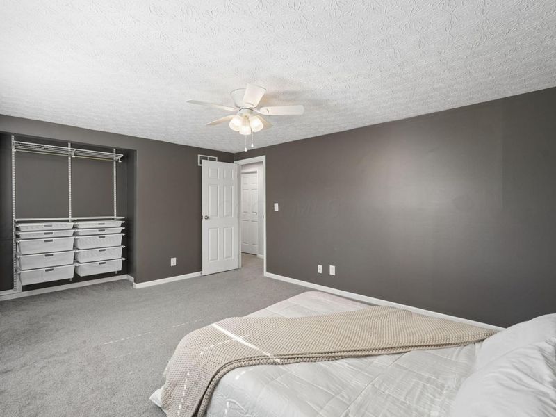 3951 Cypress Creek Drive , Columbus, OH 43228 Photo 29