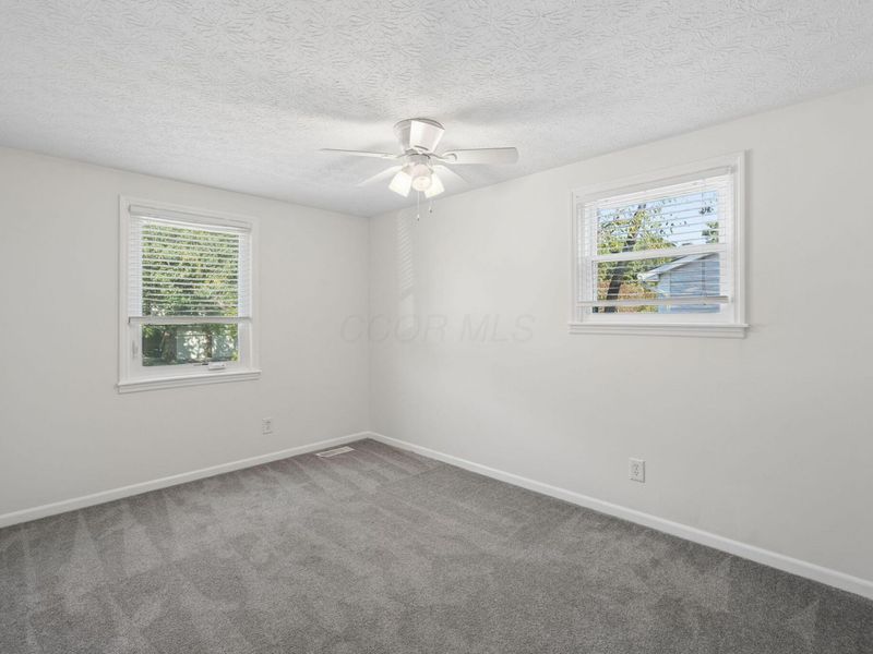 3951 Cypress Creek Drive , Columbus, OH 43228 Photo 33