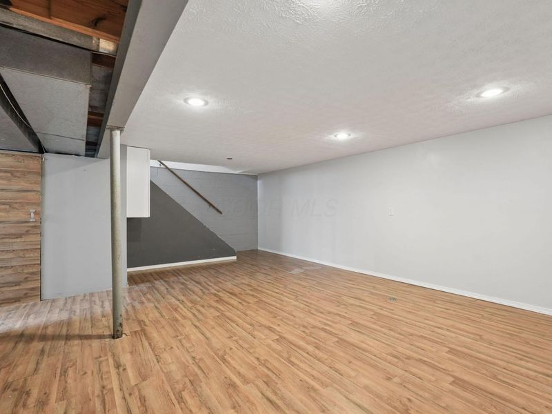 3951 Cypress Creek Drive , Columbus, OH 43228 Photo 37