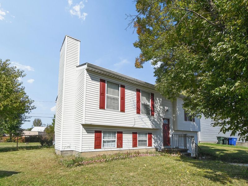 2816 Bannon Court, Reynoldsburg, OH 43068 Photo 2