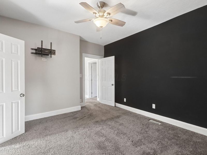 207 W Mill Street , Circleville, OH 43113 Photo 14