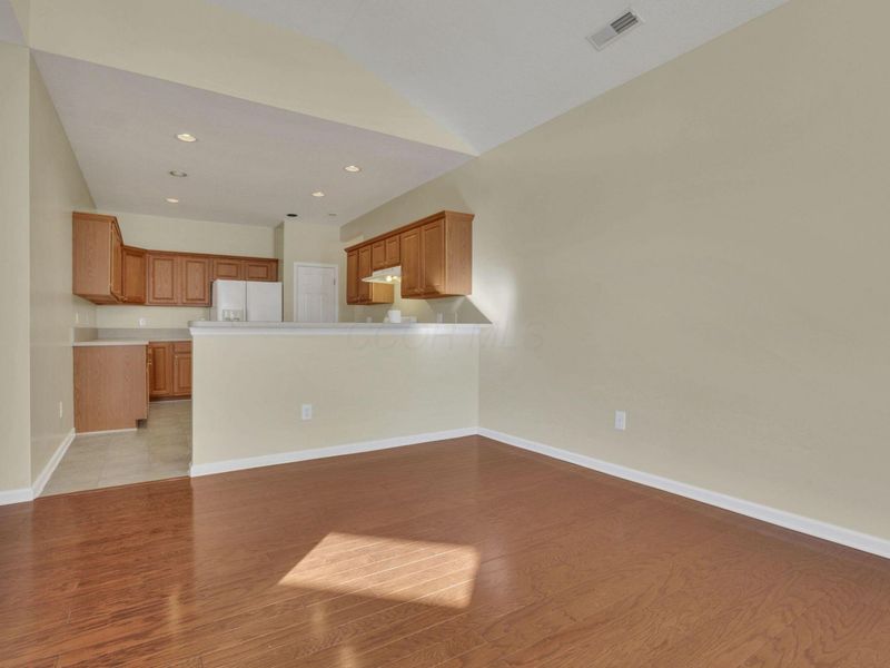 204 Avalon Drive , Unit 27, Heath, OH 43056 Photo 14