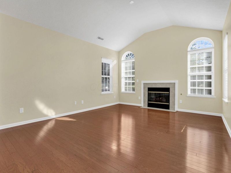 204 Avalon Drive , Unit 27, Heath, OH 43056 Photo 9
