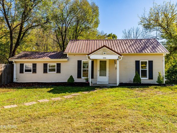 7421 Sevierville Pike, Knoxville, TN 37920