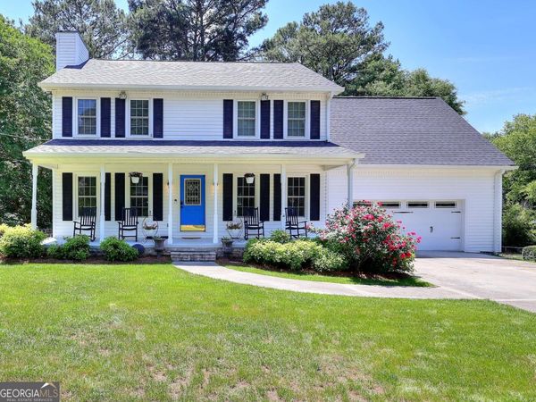1961 Shoreline Trace, Grayson, GA 30017