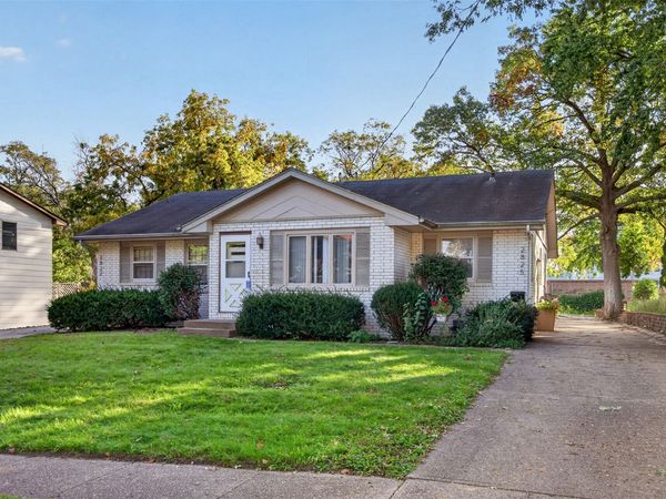 2825 54th Street, Des Moines, IA 50310