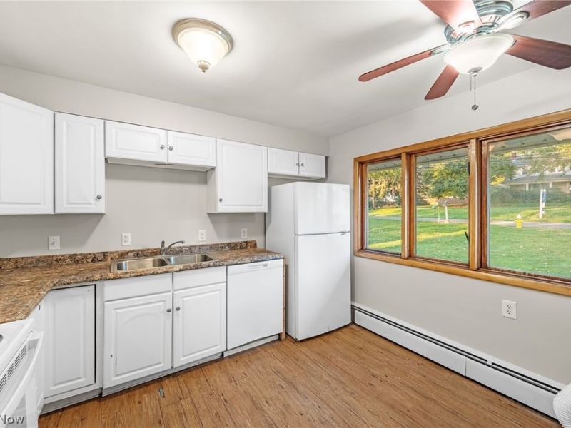 1575 Hilbish Avenue, Akron, OH 44312 Photo 6