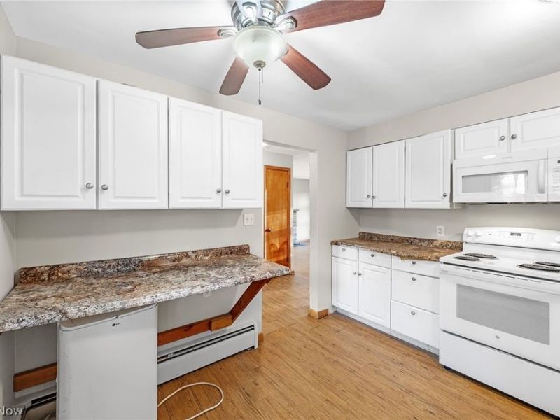 1575 Hilbish Avenue, Akron, OH 44312 Photo 8