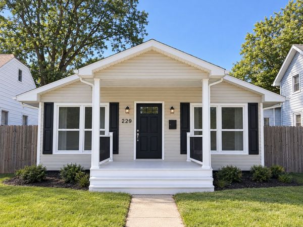 229 S Dearborn Avenue , Bradley, IL 60915