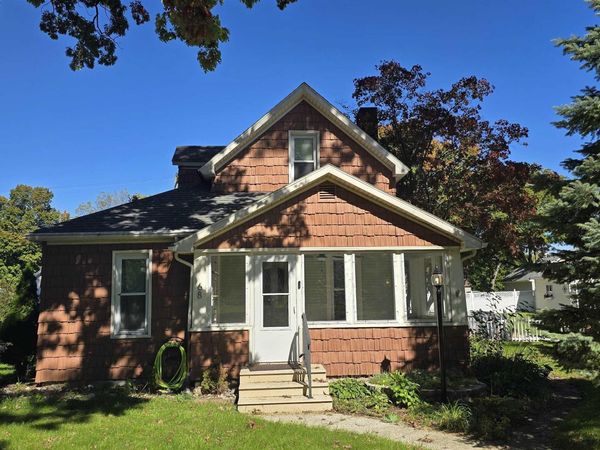 68 W Elm Street, Petersburg, MI 49270