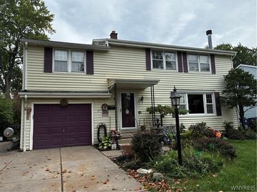 97 Ava Lane, Buffalo, NY 14221