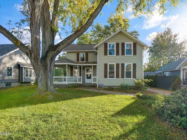 5328 Main Street , Sylvania, OH 43560