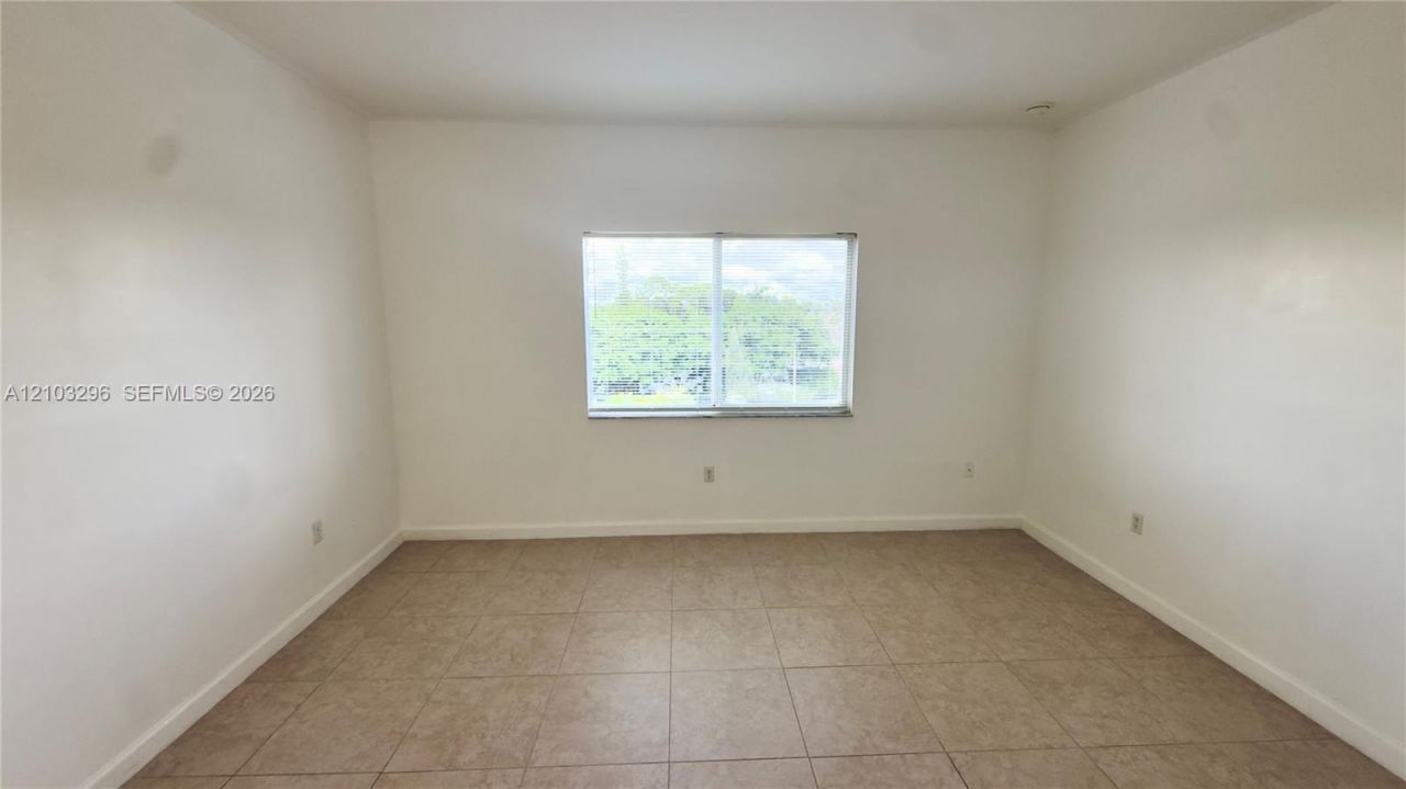 Please Call For Address, Unit 404, Miami, FL 33161 Photo