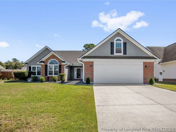 4135 Edward E Maynor Drive, Hope Mills, NC 28348