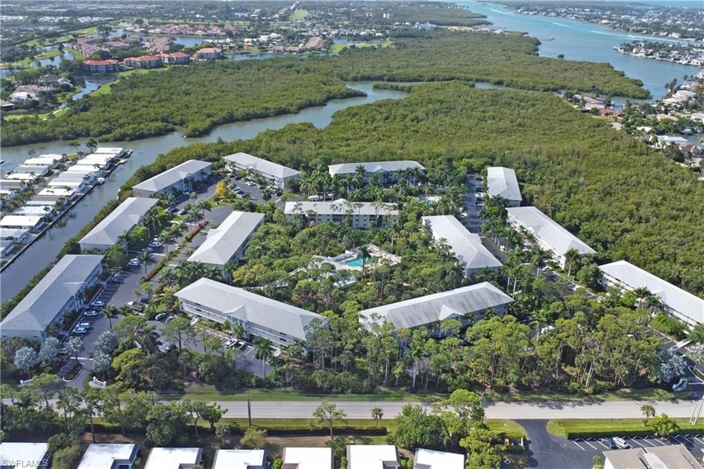 3031 Sandpiper Bay Cir , Unit F106, Naples, FL 34112 Photo