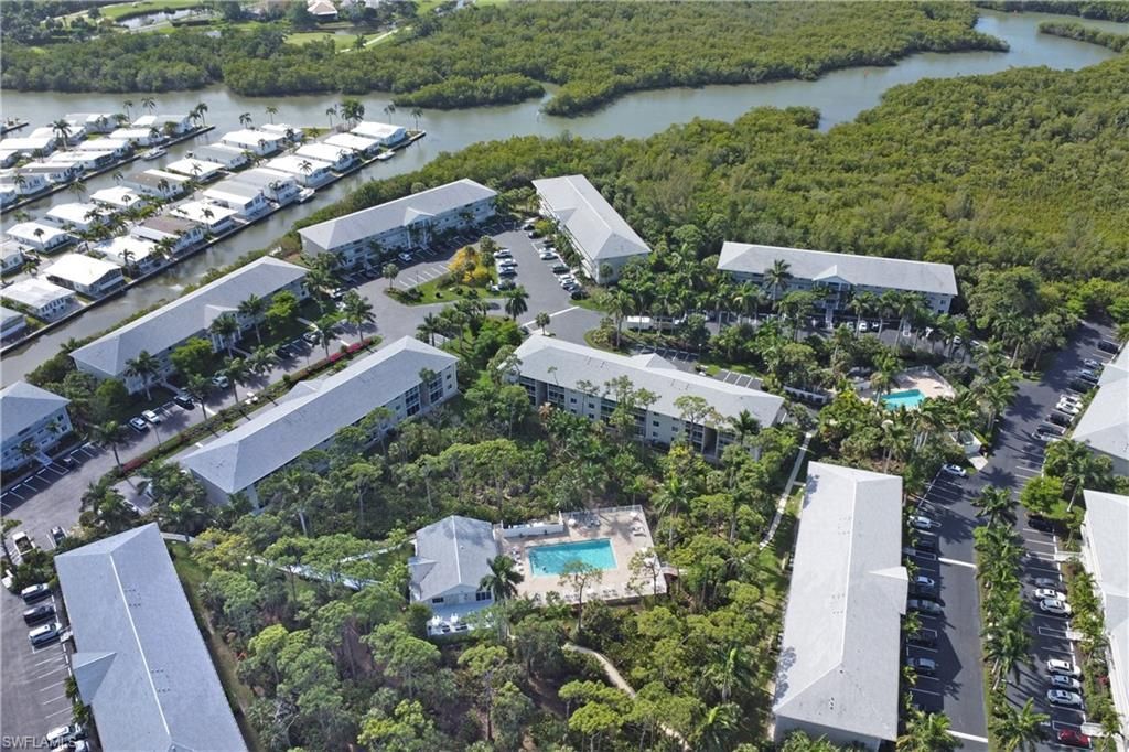 3031 Sandpiper Bay Cir , Unit F106, Naples, FL 34112 Photo