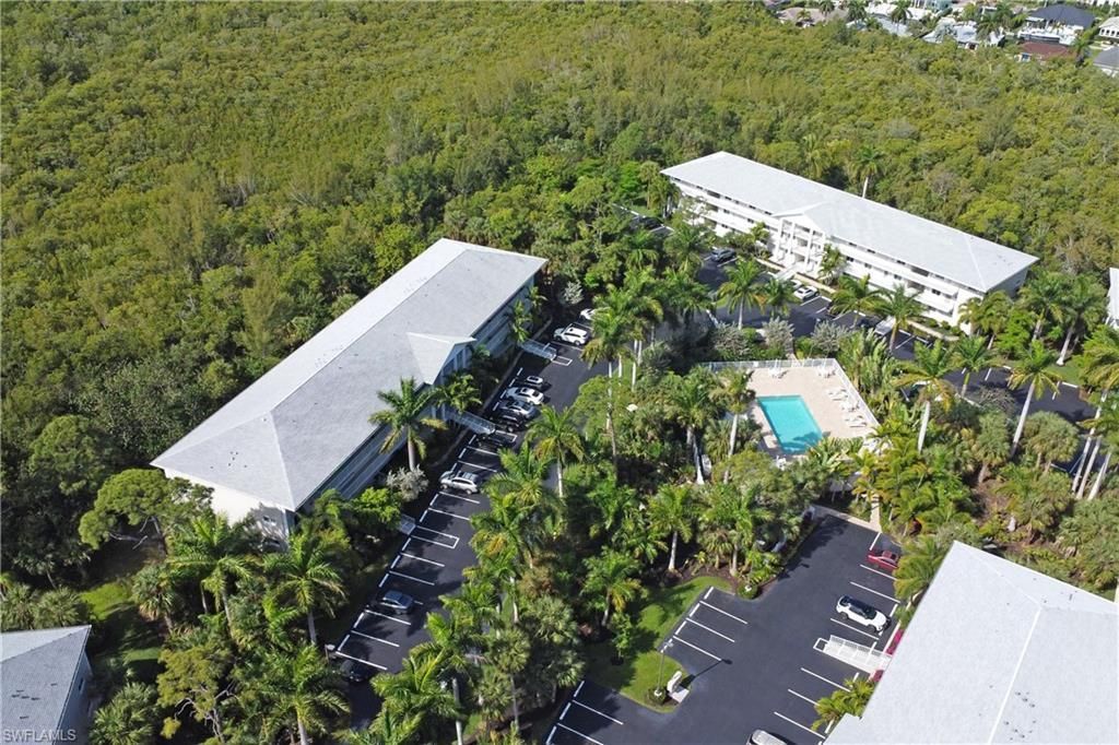 3031 Sandpiper Bay Cir , Unit F106, Naples, FL 34112 Photo