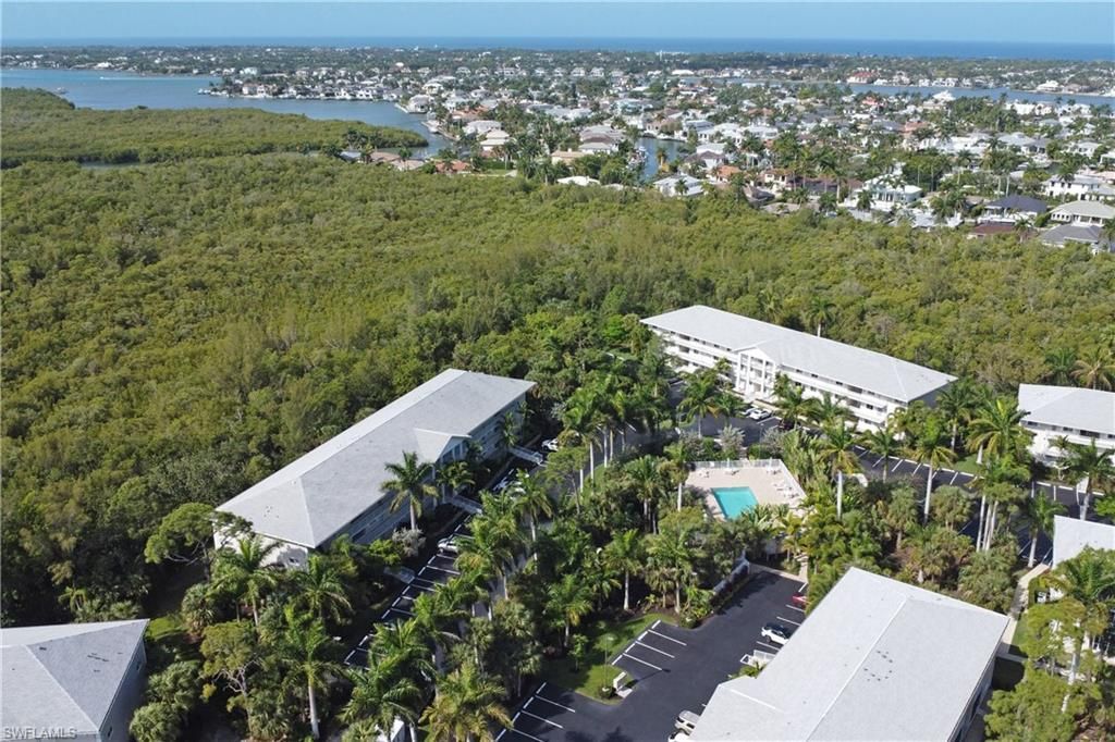 3031 Sandpiper Bay Cir , Unit F106, Naples, FL 34112 Photo
