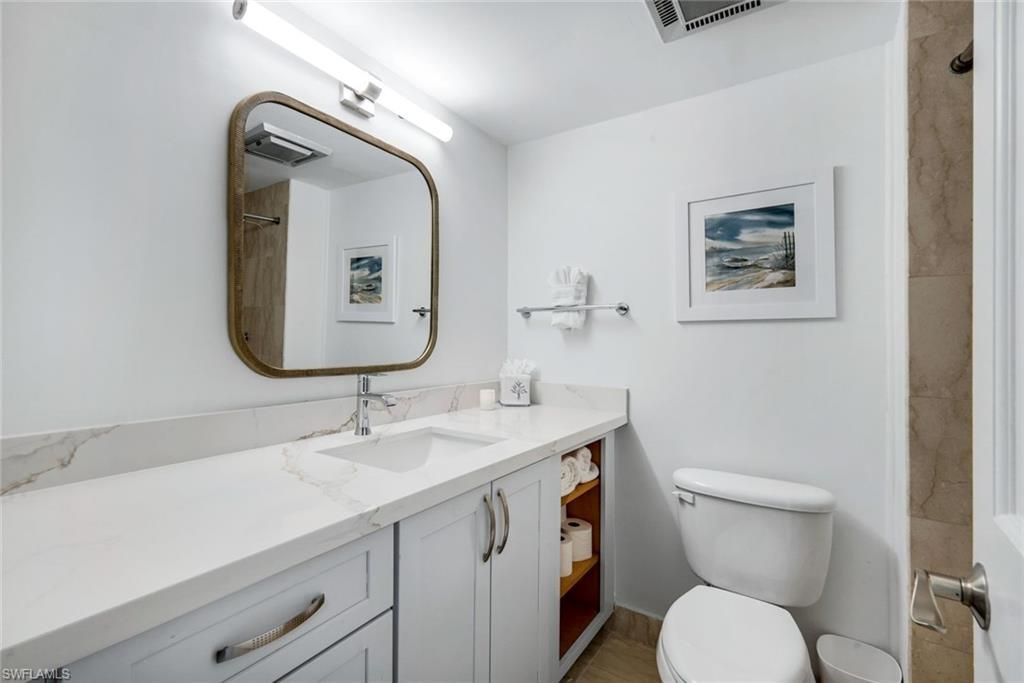 222 Harbour Dr, Unit 312, Naples, FL 34103 Photo