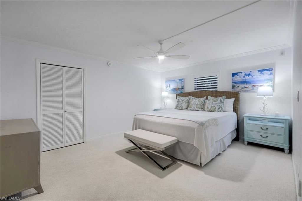 222 Harbour Dr, Unit 312, Naples, FL 34103 Photo