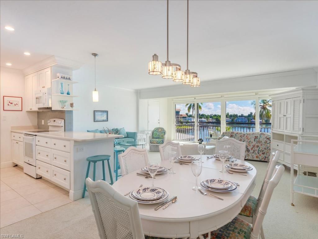 2800 Gulf Shore Blvd N, Unit 406, Naples, FL 34103 Photo