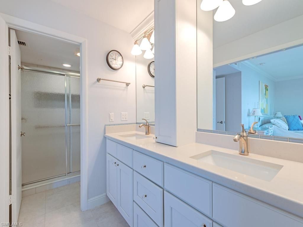 2800 Gulf Shore Blvd N, Unit 406, Naples, FL 34103 Photo