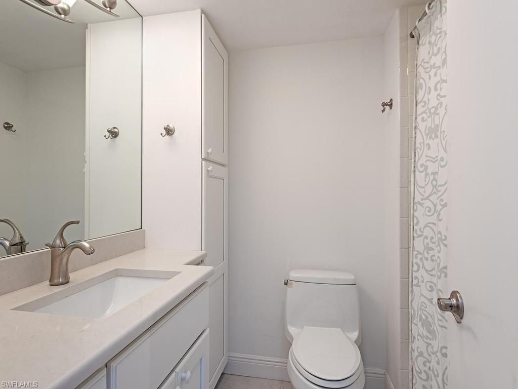 2800 Gulf Shore Blvd N, Unit 406, Naples, FL 34103 Photo